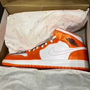 Jordan 1 electro oranges